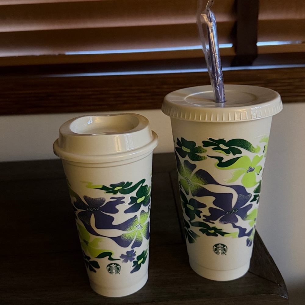NWT🌿Starbucks Spring 2025 Earth Day Plastic Venti Cold, Grande Hot Reusable Cups